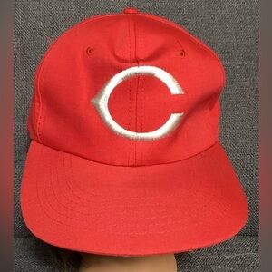 VTG Cincinnati Reds MLB Snapback Hat Embroidered Red Baseball Cap Trucker New!